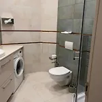 Birdonthewire Apartment